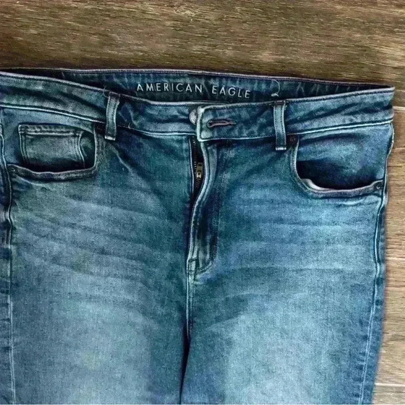 American Eagle AE Stretch Mom Jean Style 2585 Size 10L - Picture 2 of 11